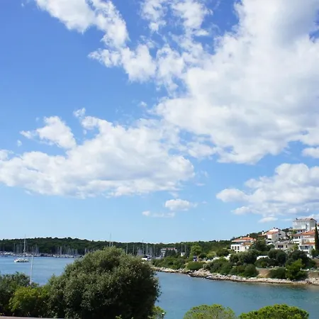 Suran Apartments Pula Exterior photo